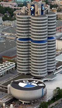 Музей и штаб-квартира BMW в Мюнхене